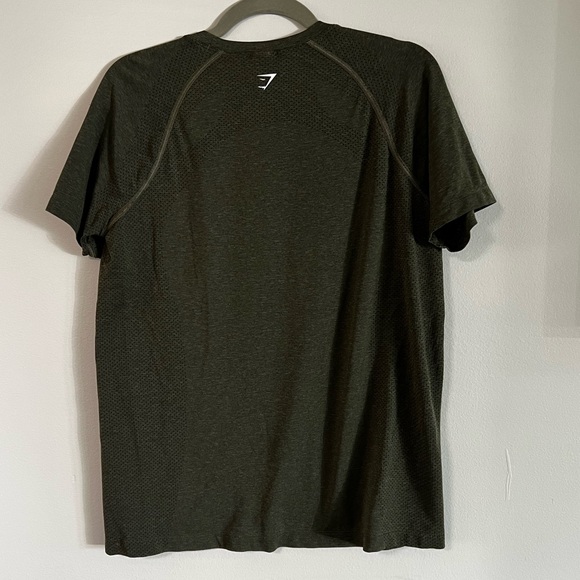 Gymshark Vital Seamless 2.0 Light T-Shirt - Base Green/ Marl - Picture 8 of 9